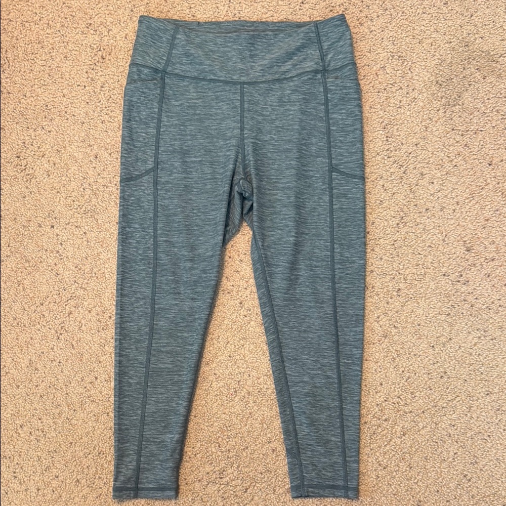 Victoria Secret’s Green Leggings